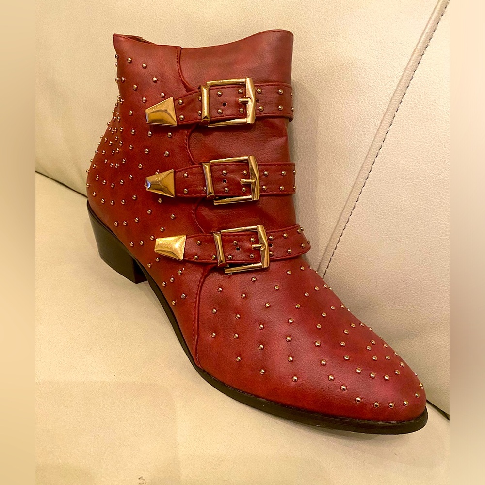 Ankle boots - Picture 1 of 5
